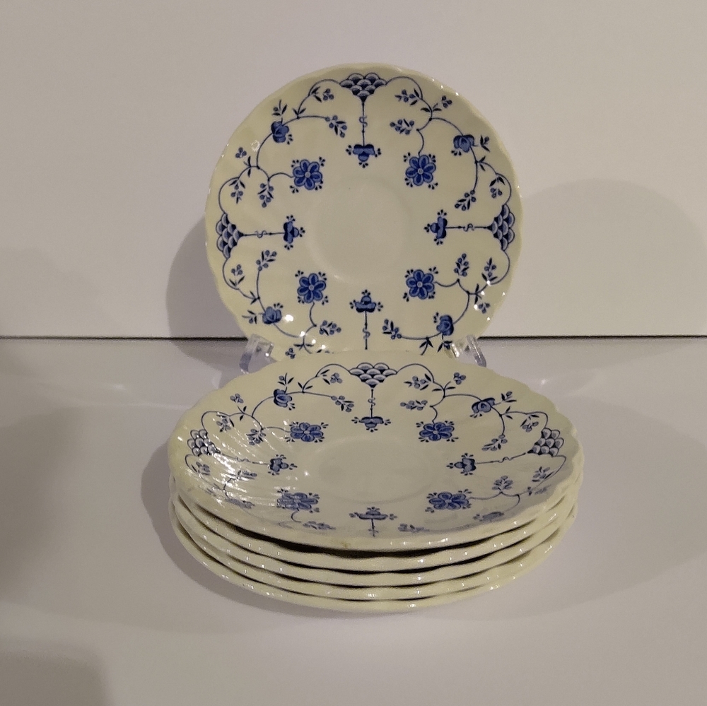 Myott Finlandia Fine Staffordshire Ware England , 1982. 6 pc Saucer
